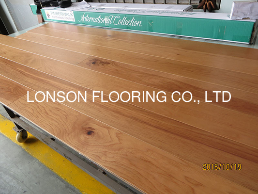 Quality natural lacquered hickory engineered wood flooring; hickory wood flooring supplier factory