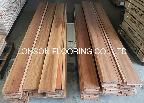 Quality Australian Spotted Gum Solid Wood Stair Nosing Aussie Wood Flooring Accessories factory