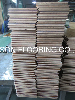 quality 2 layers burma teak engineered wood flooring, natural color with smooth surface factory
