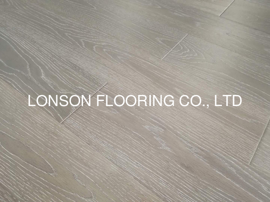 Quality smoked oak multi-layers wood flooring, AB grade and white washed finishing factory