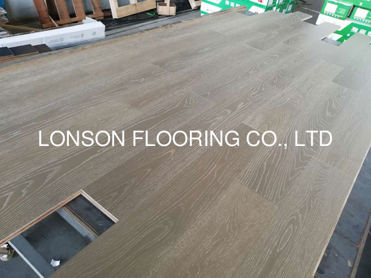 Quality smoked oak multi-layers wood flooring, AB grade and white washed finishing factory