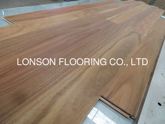 quality 180mm Wide Australian Spotted Gum Engineered Wood Flooring, Square Edge factory