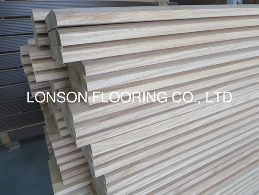 quality Unfinished Oak veneered bevelled skirting with finger joint Fir Core factory