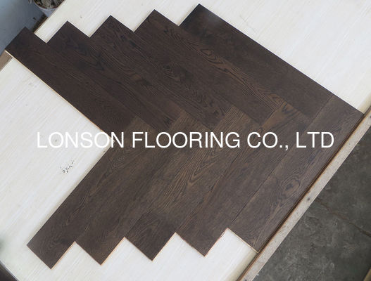 Quality White Oak Fishbone Herringbone Parquet Flooring Dark Stained E19 Color factory