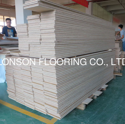Quality Transparent Matt Lacquered Engineered Oak Flooring With Selected ABC Grade factory