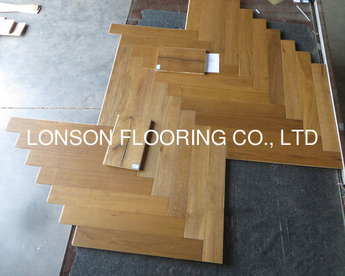 Quality Residential Smoked Oak Engineered Herringbone Parquet Flooring Color 21 factory