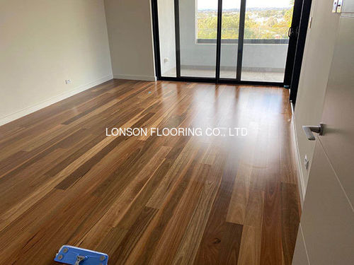 Latest company case about Spotted Gum Engineered Timber Flooring