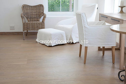Latest company case about Wide Plank Oak Multi-layers Engineered Wood Flooring From South Africa