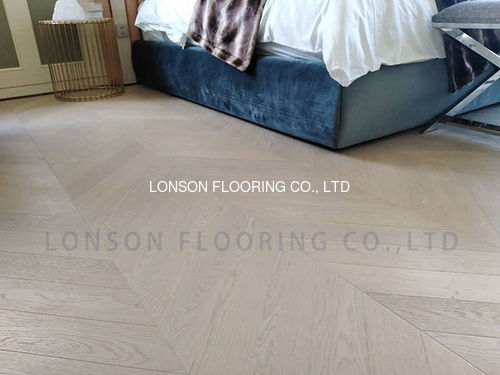 Latest company case about Chevon Oak Engineered Wood Flooring