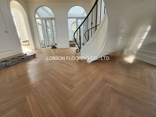 Latest company case about Oak Herringbone Parquet Flooring From Bangkok