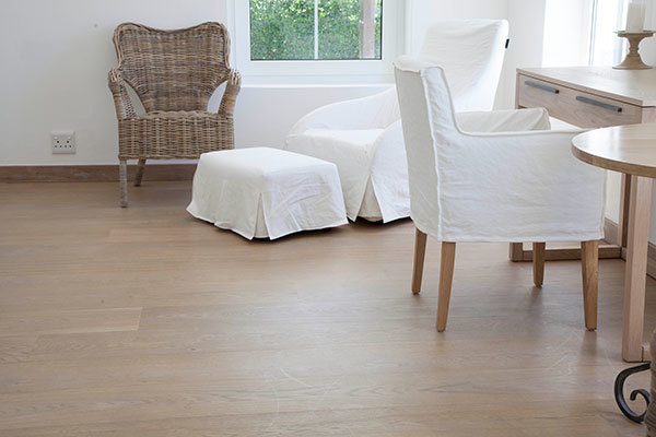 Wide Plank Oak Multi-layers Engineered Wood Flooring From South Africa