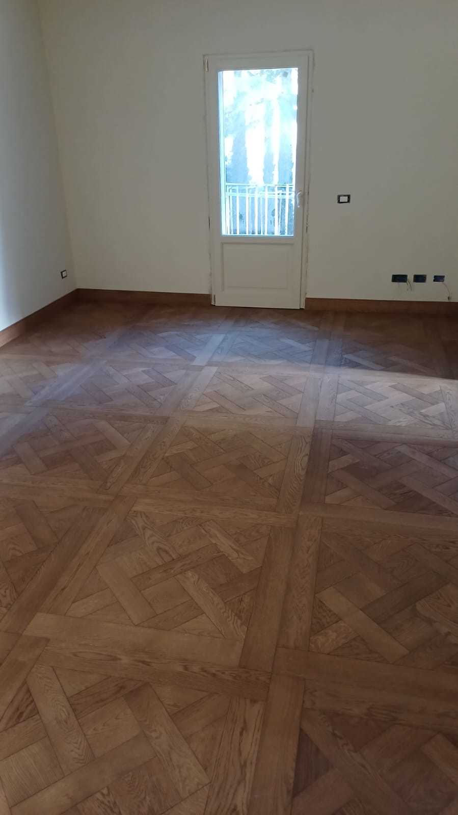 Oak Versailles Panels Flooring From Italy