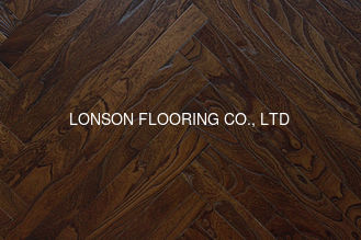 Quality China Elm Herringbone Parquet Flooring Elm Fishbone Wood Floors 45-200mm Width factory