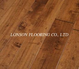 Chinese Maple Engineered Wood Flooring, handscraped &amp; distressed surface