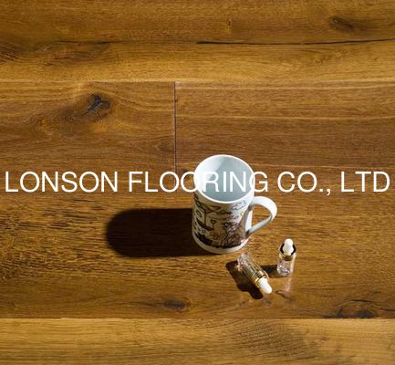 Quality Durable Oak Engineered Hardwood Flooring with 3/8 inch Thickness, 5 inches Width, and 25 Years Warranty factory