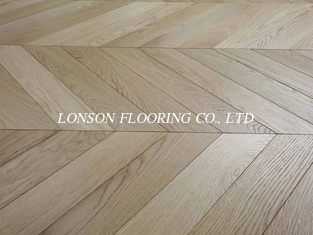 2 Layers Oak Chevron Parquet Flooring, Nature Grade To Italy