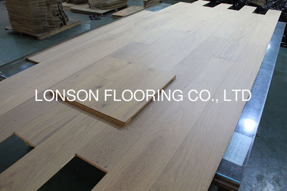 Quality Oversized Wide Plank Oak Engineered Hardwood Flooring with 1/2 Inch Thickness and 1900 x 190 x 12/2MM Size factory
