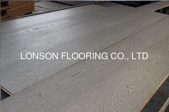 Quality Russian Multi Layers Oak Engineered Flooring With Silver Powder Finishing factory