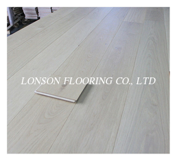 Popular Color European Oak Engineered Wood Flooring 14mm Thickness Brushed Invisible lac To Italy, Select Grade