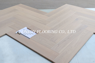 White Stained Herringbone Oak Engineered Hardwood Flooring, Good Price