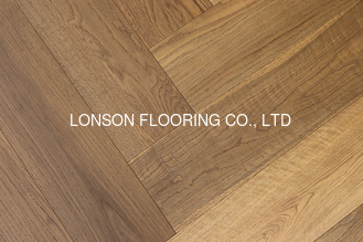 Quality White Oak Herringbone Engineered Flooring 910x150mm Smoked UV Oil factory