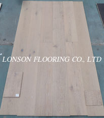 light Smoked white Oak engineered wood flooring, color N with natural grade