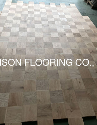 Quality Mosaic Oak Parquet Flooring with 1900 x 190 x 15/4MM Size Embossed Surface and ABCD Grade factory