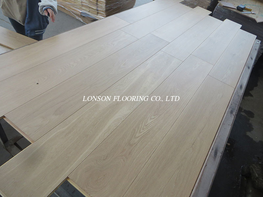 High Quality Oak Engineered Wood Flooring, Natural Invisible Lacquer