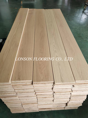 Selected Grade Natural Invisible Lacquered Oak Engineered Wood Flooring