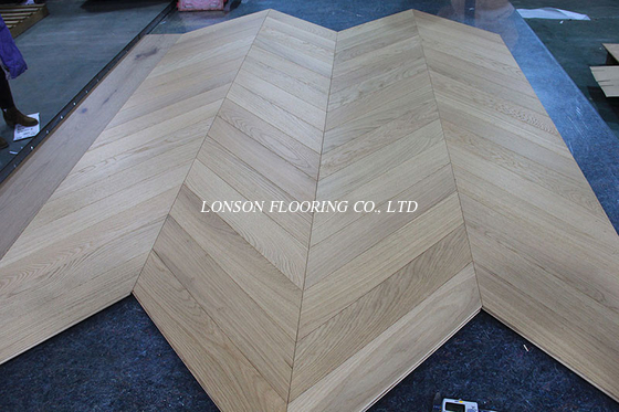 2 Layers Oak Chevron Parquet Flooring, Nature Grade To Italy