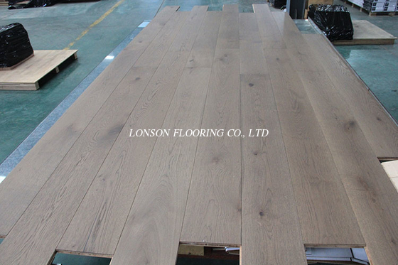 7.5&quot; Light Brown Oak Engineered Hardwood Flooring To Canada， Clover Color