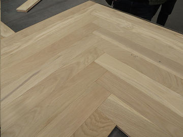 unfinished French Oak herringbone flooring, fishbone oak engineered flooring