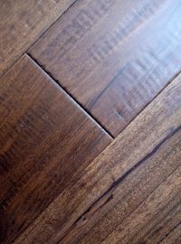 stained Australian Spotted Gum solid hardwood flooring to USA, high density