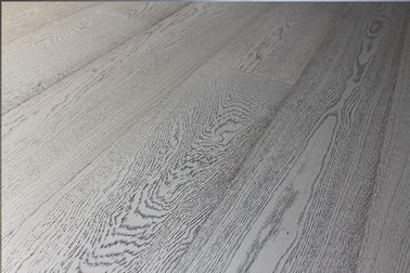 Russian Oak Multi-lyers Engineered Flooring with silver powder finishing