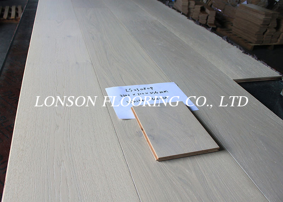 2200x300x20 4MM Top veneer Oak Engineered Hardwood Flooring, Color White Heaven, Brush, UV lacquer