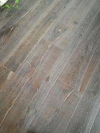 rustic oak engineered wood flooring, EF grade with big cracks,