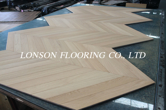 Natural Oak Chevron Engineered Flooring 530x70x10/4MM, AB grade, Brushed, UV lacquer