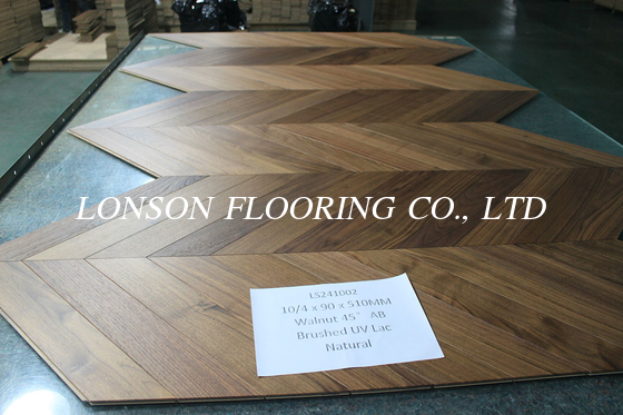Width 90mm Natural Walnut Chevron Engineered wood flooring 510x90x10/4MM, AB grade, Brushed, UV lacquer