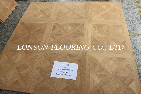 Prime Oak Versailles Pattern Flooring to Italy, Natural Vanished