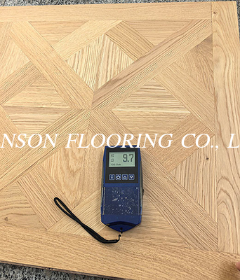 Prime Oak Versailles Pattern Flooring to Italy, Natural Vanished