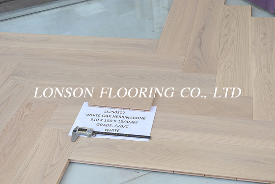 White Stained Herringbone Oak Engineered Hardwood Flooring, Good Price