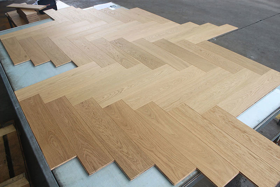 Natural Vanished Herringbone Oak Engineered Wood Flooring To Italy