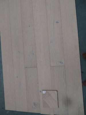 Character European Oak engineered wood flooring, light smoked and white stained-color O