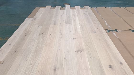 Invisible lacquered Oak Wide plank Wood Flooring, rustic ABCD grade