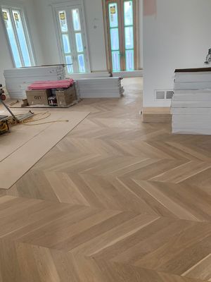 Big Size White Oak Chevron Flooring to Canada, 775 X 125mm, Natural Lacquer