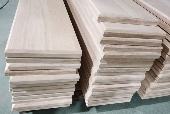 Prime White Oak Multi-Layers Engineered Wood Stairs Treads, Unfinished