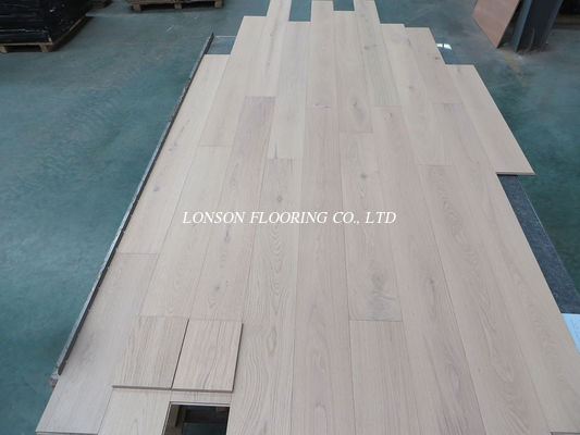 Popular Invisible Lacquered Natural Oak Engineered Hardwood Flooring