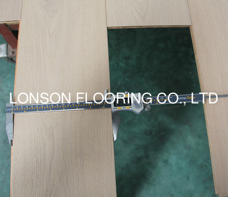 Quality 7 1/2" single plank Oak Engineered Wood Flooring, Invisible lacquered, Color Paris factory