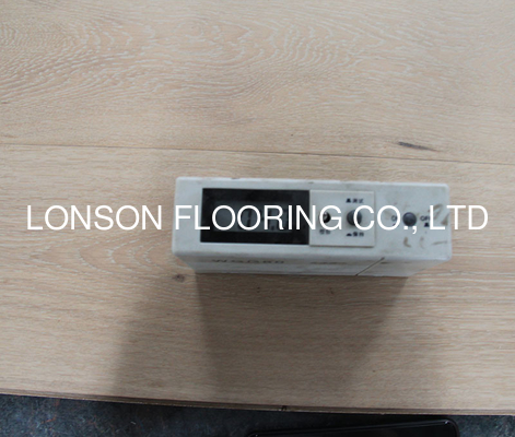 Quality 1/2" Thick Oak Engineered Wood Flooring, poplar white washed factory