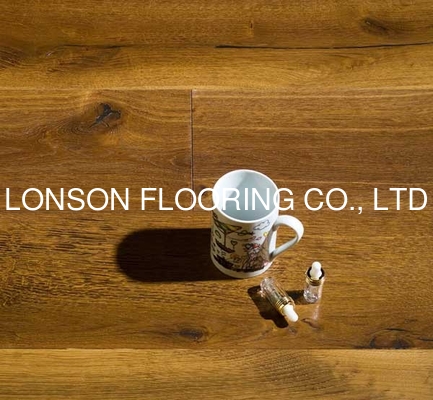 quality Classic Oak Plank Wood Floor factory
